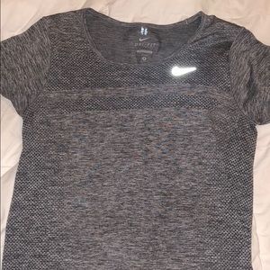 Nike DRIFIT TEE
